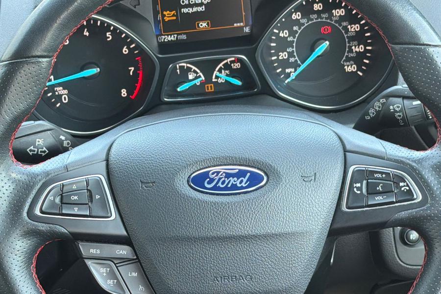 Ford KUGA Photo autoimg-4794921c5f78b2d78b4acfb6bb91f9625874f35f.jpg