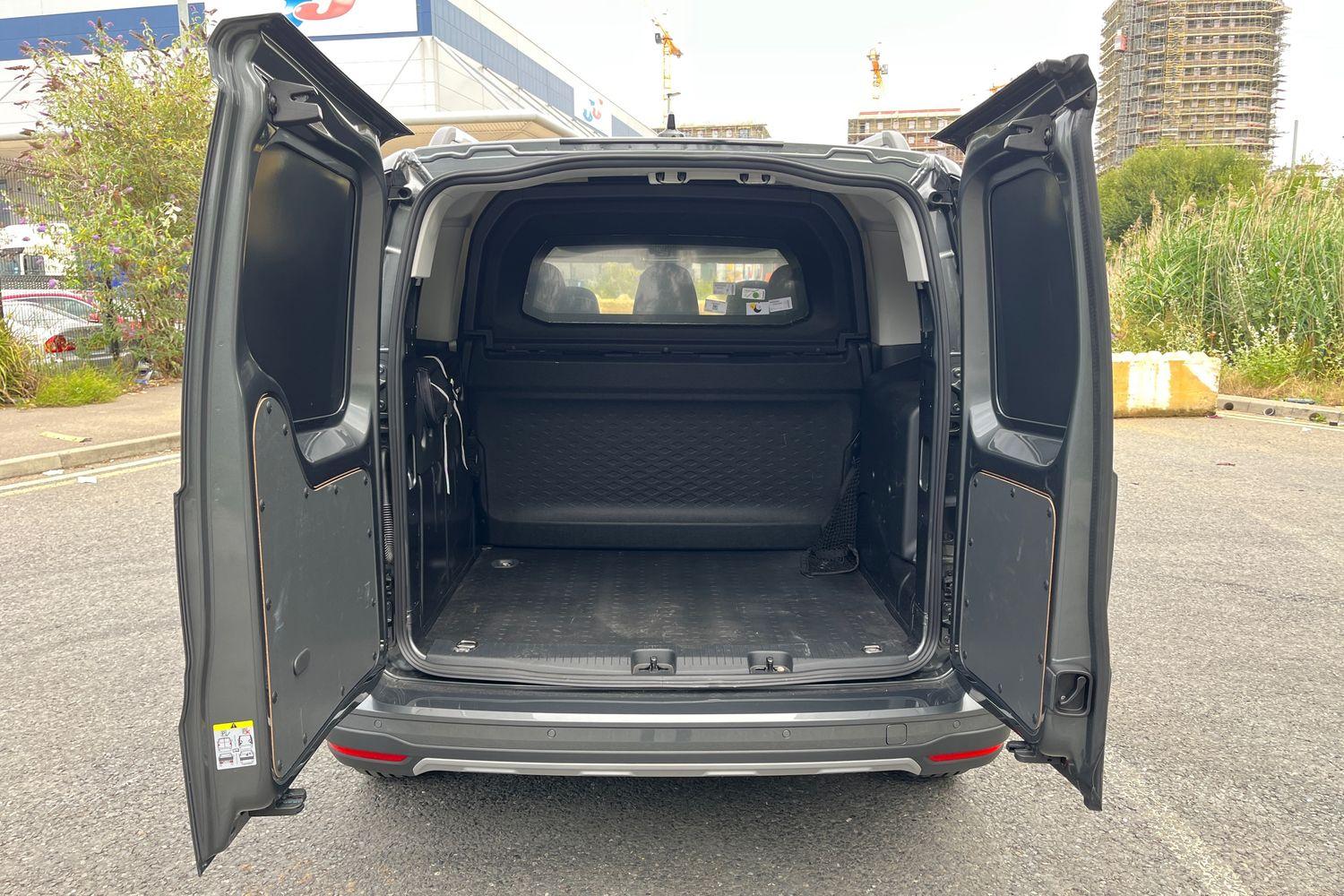 Ford TRANSIT CONNECT Photo 6