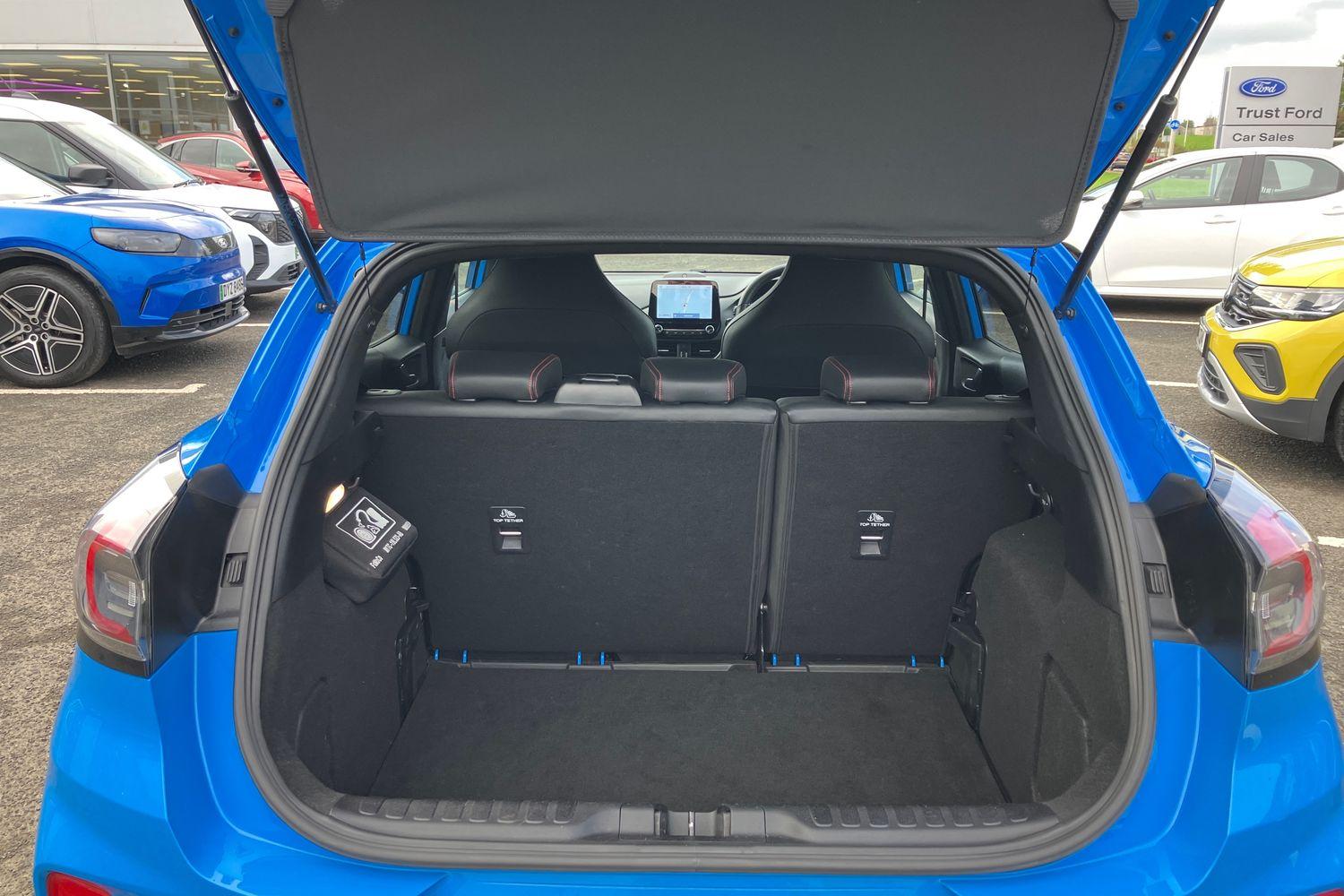 Ford PUMA Photo 20