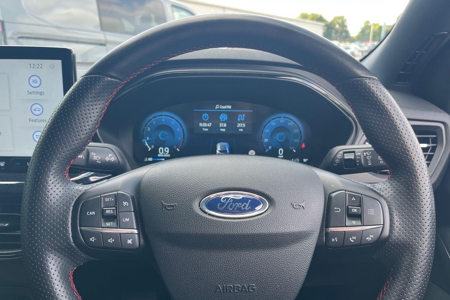 Ford Focus Photo 11