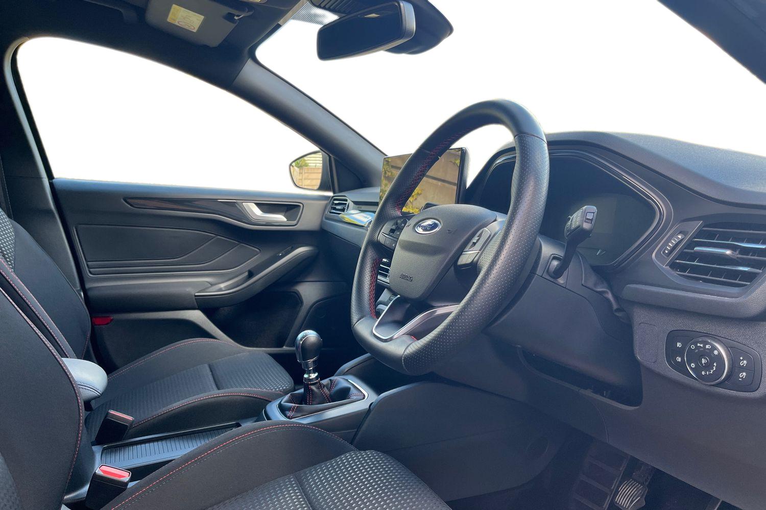 Ford FOCUS Photo 8