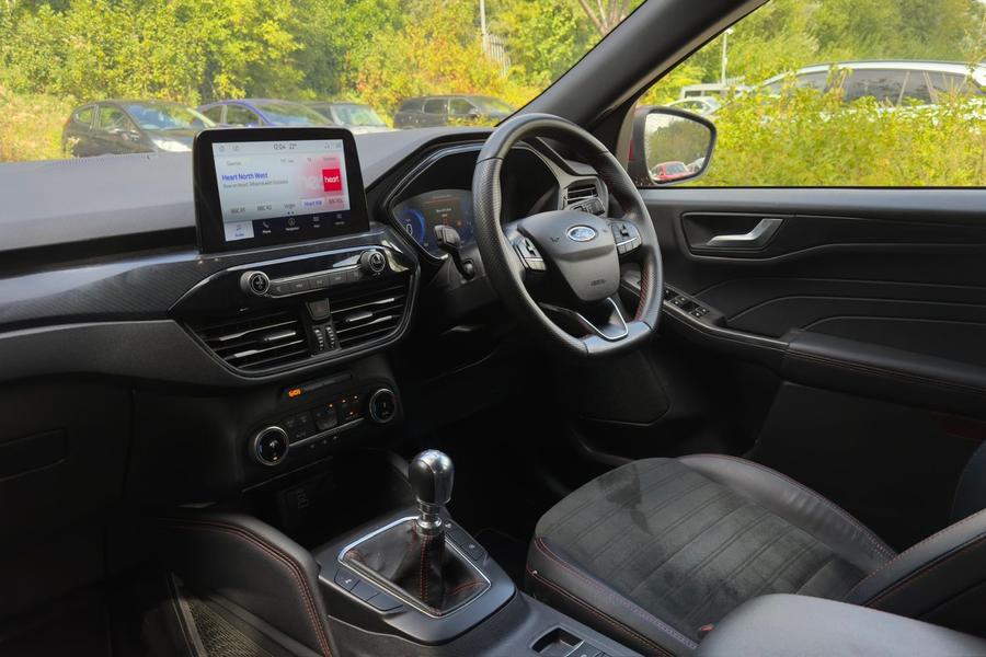 Ford Kuga Photo autoimg-479f22bbaed53ee8318235d1202b17c3fcb4a9e6.jpg