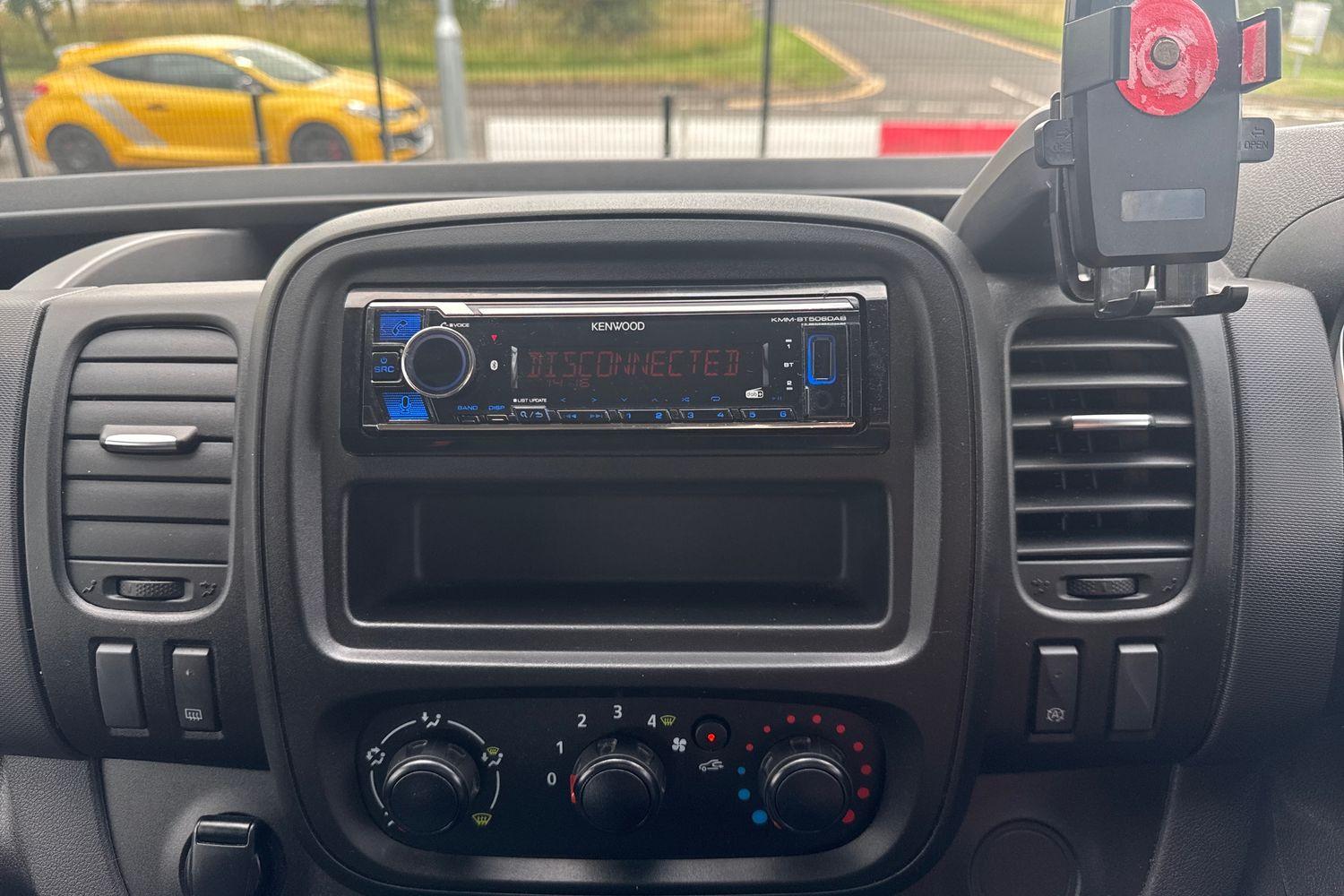 Renault TRAFIC Photo 18