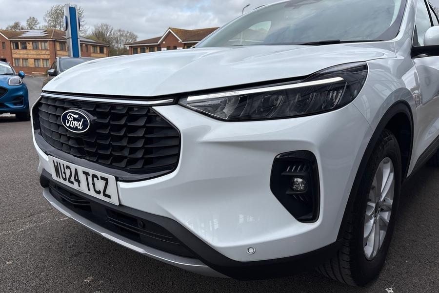Ford KUGA Photo autoimg-479fb5f8ebd701326716c0449aa21f3481fff3b5.jpg