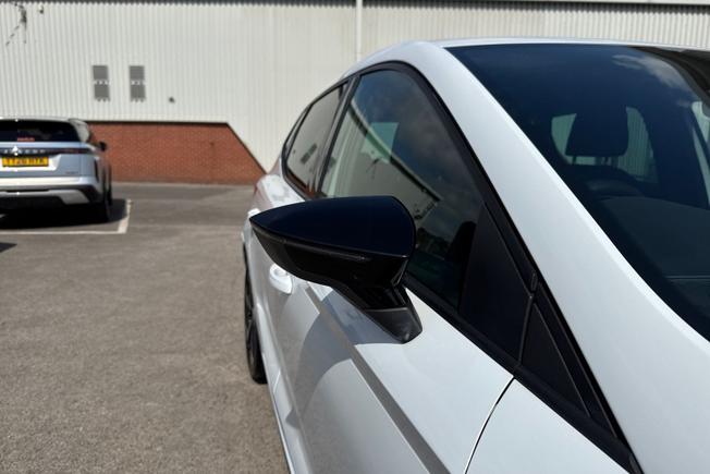 SEAT Ibiza Photo 20