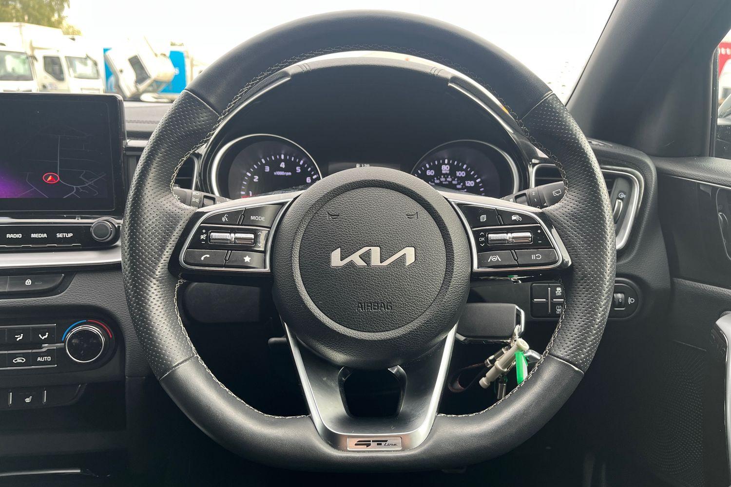 Kia CEED Photo 11