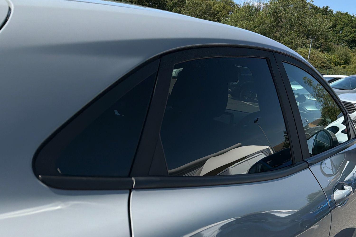 Ford PUMA Photo 37