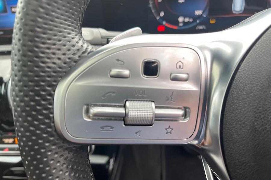 Mercedes-Benz CLA Photo autoimg-47abdb127f02063cac2566d39134eac598e845f5.jpg