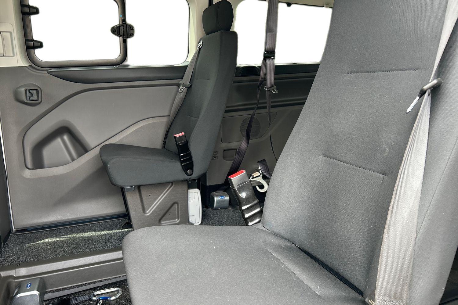 Ford TOURNEO CUSTOM Photo 11