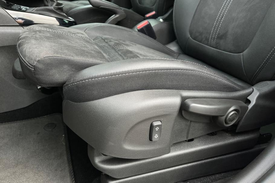 Used Vauxhall Crossland 38