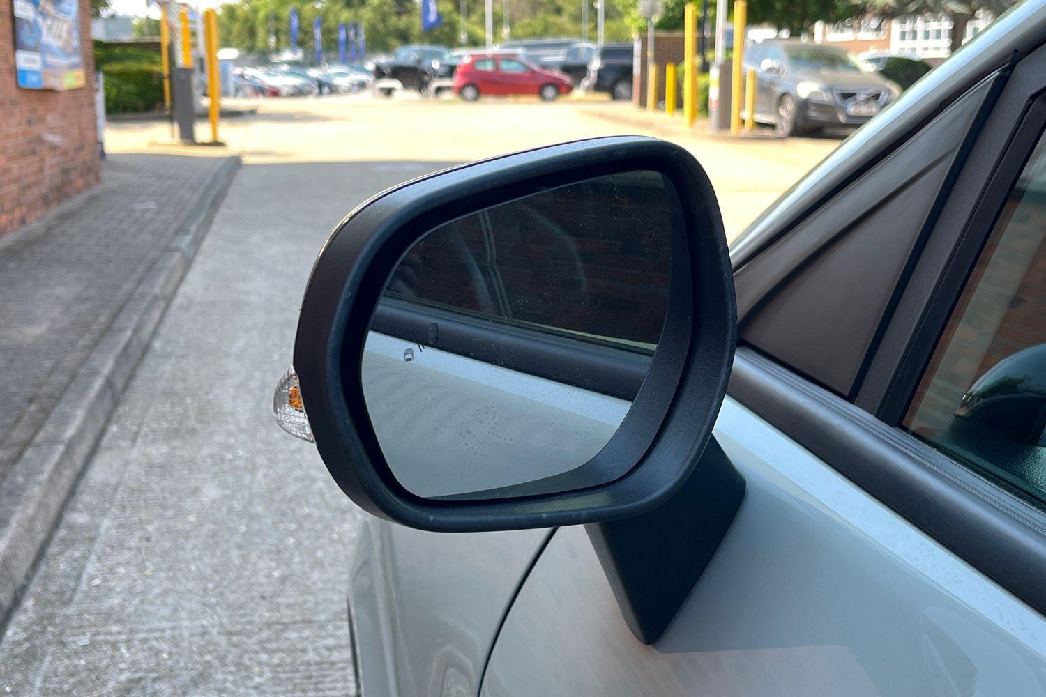 Ford Puma Photo 39
