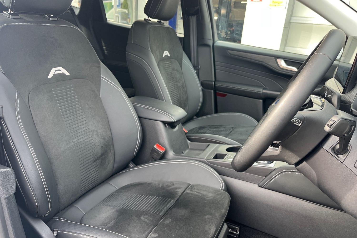Ford Kuga Photo 16