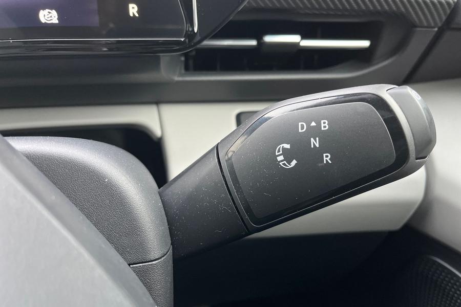 Ford Explorer Photo autoimg-47d1e974ba5dadb6a4e1e3aa010ebe07f5c5ed1f.jpg