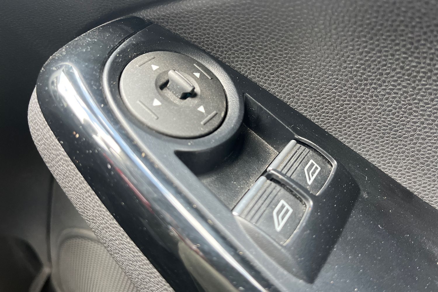 Ford FIESTA Photo 15
