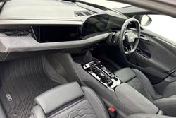 AUDI A6 E-Tron Sportback Photo 2