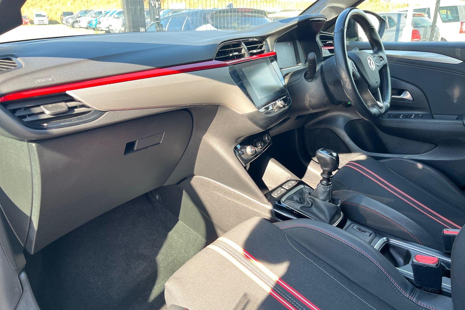 Vauxhall CORSA Photo 17