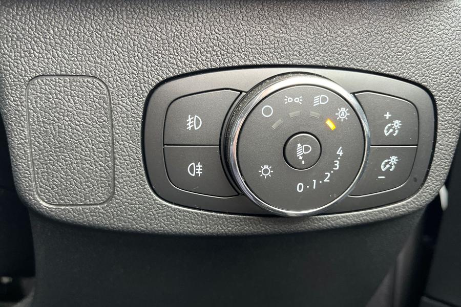 Ford FOCUS Photo autoimg-47daa50c3feafa884b078acfaa7cc49376767dce.jpg