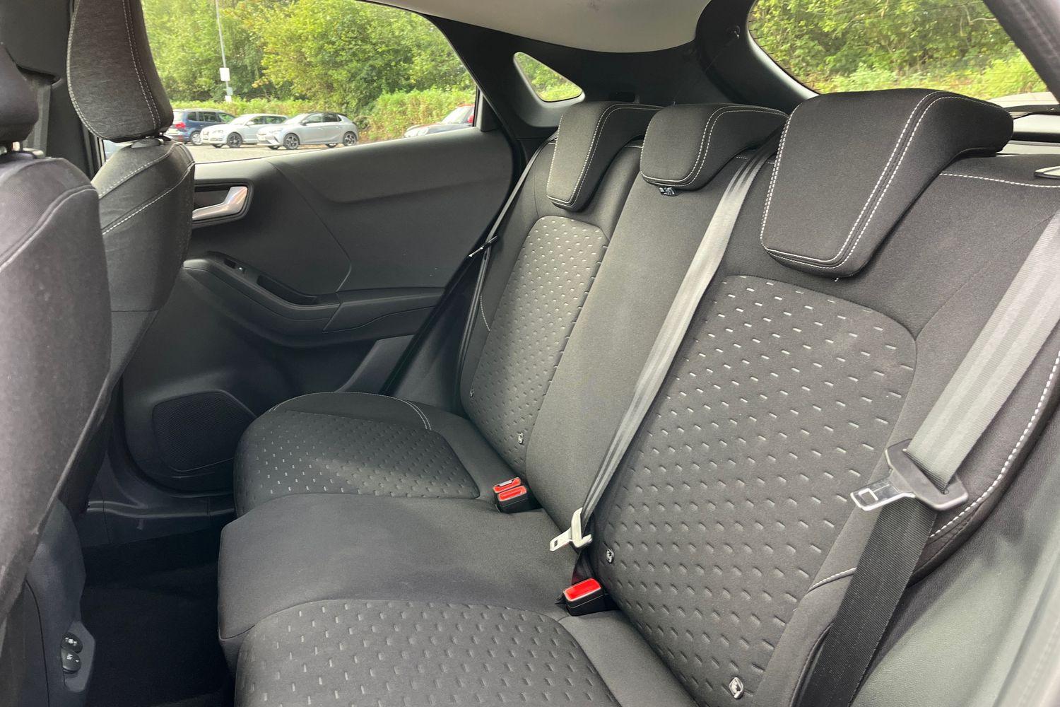 Ford Puma Photo 36