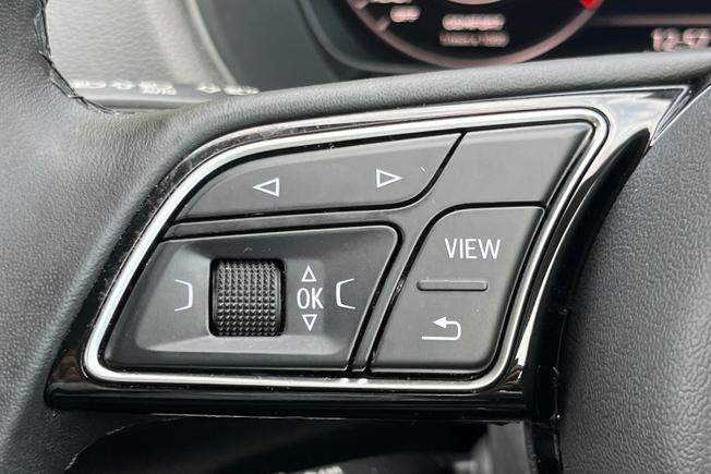 AUDI Q2 Photo 16