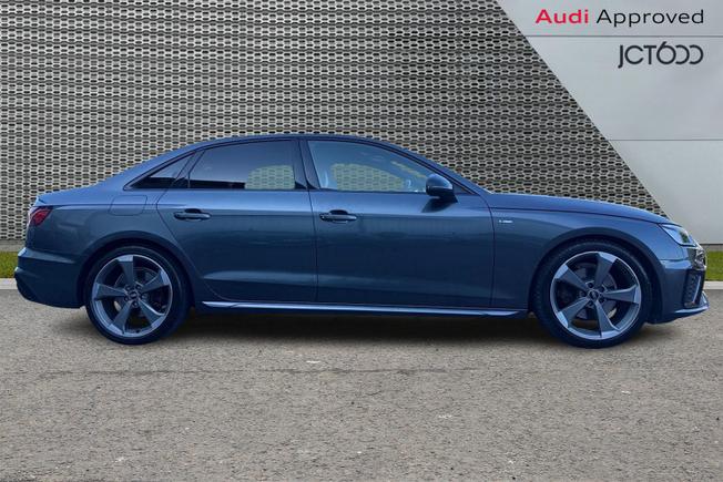 AUDI A4 Photo 4