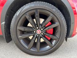 Jaguar E-PACE Photo 5