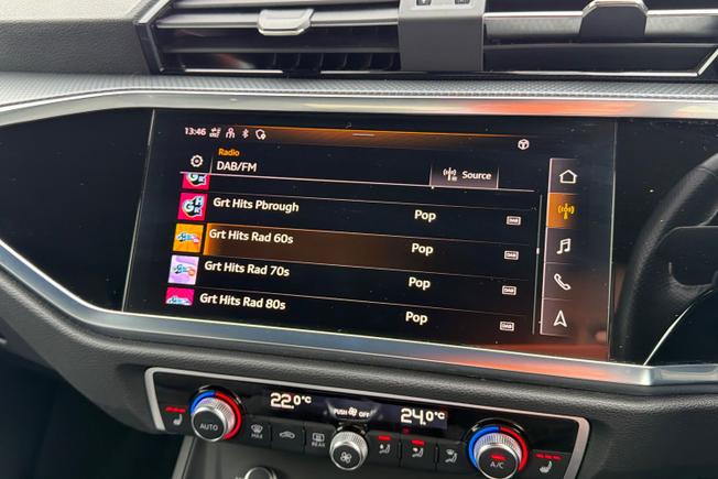 Audi Q3 Photo 13