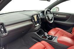 Volvo Xc40 Photo 2