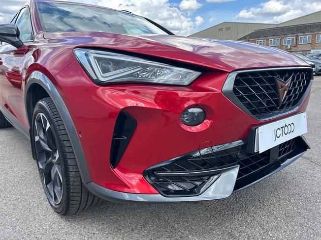CUPRA Formentor Photo 29