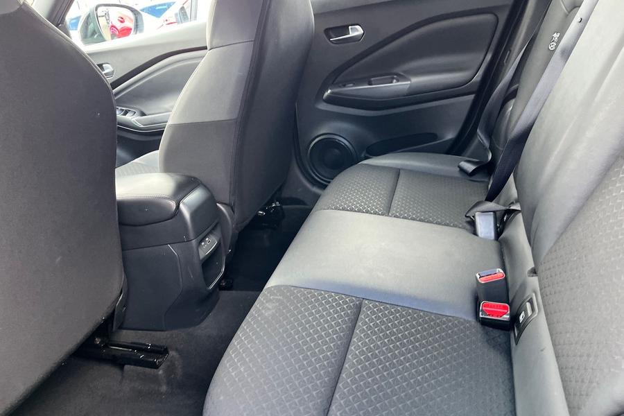 Nissan JUKE Photo autoimg-47fbad80d46ce370717865212353e81b93f03469.jpg