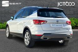 SEAT Arona Photo 3