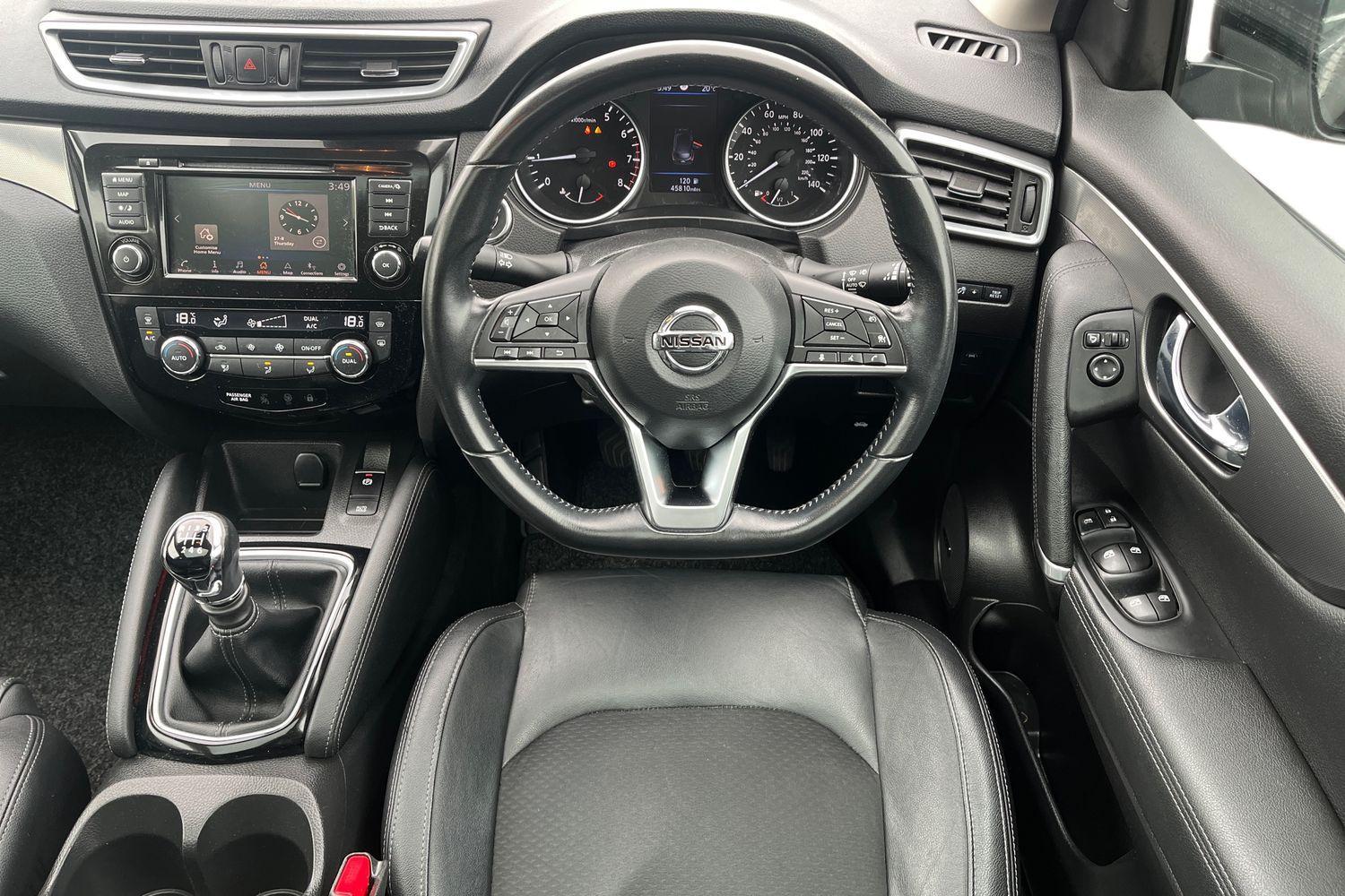 Nissan QASHQAI Photo 10