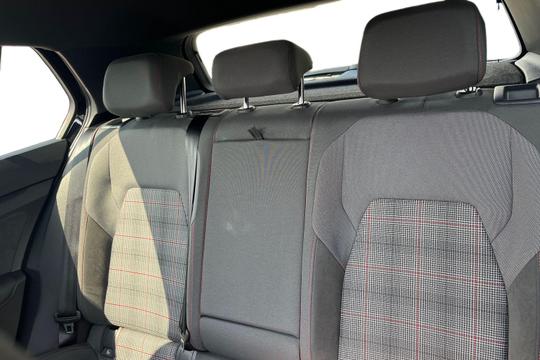 Volkswagen Golf Photo autoimg-47fe2ad77b35d593f453479603acda0d698d0d7a.jpg