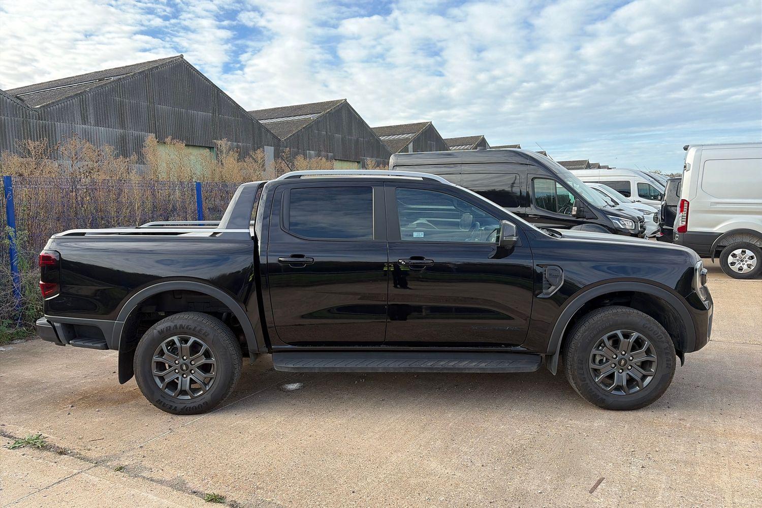 Ford RANGER Photo 20