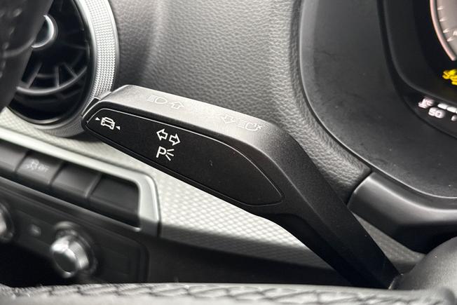AUDI Q2 Photo 38