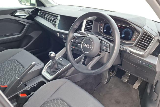 AUDI A1 Photo 6