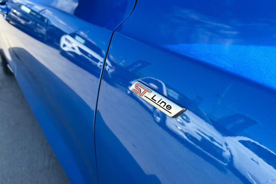 Ford FOCUS Photo autoimg-4805255735254ca2d6189f14f89b879a9fc09e7e.jpg