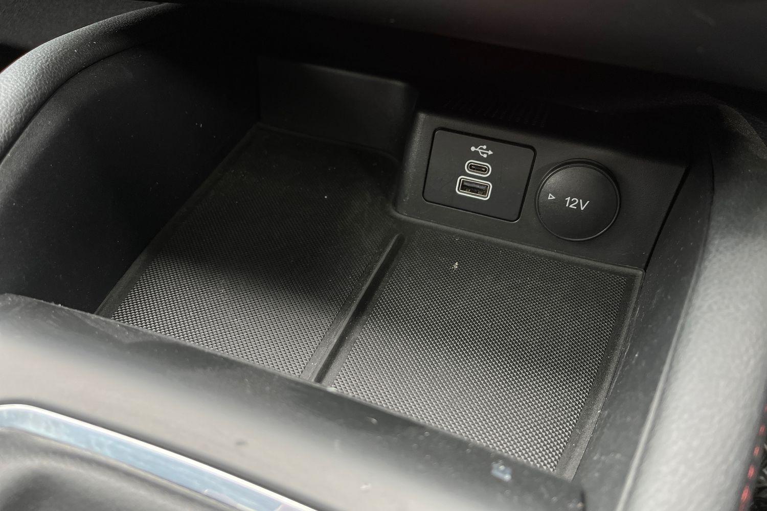Ford Kuga Photo 31