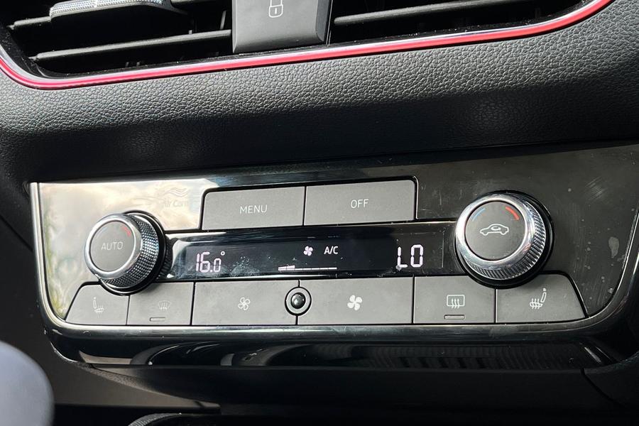 Skoda Kamiq Photo autoimg-480b2d9b10ce15ddb49f034ff71f1aa5ca89b615.jpg