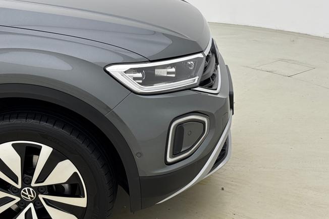 VOLKSWAGEN T-Roc Photo 19