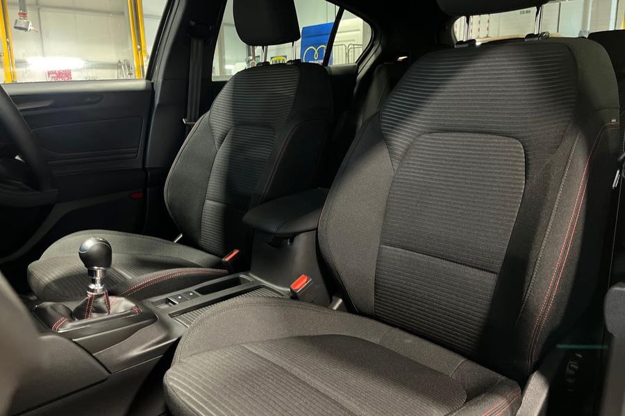 Ford Focus Photo autoimg-4813ddd457149bede348d5bc8ed0b1f9b33a02ea.jpg