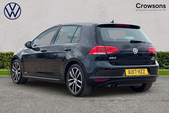 Volkswagen Golf Photo autoimg-4813ed8fb430c33f62a1b10aa88909dc7c2d0093.jpg