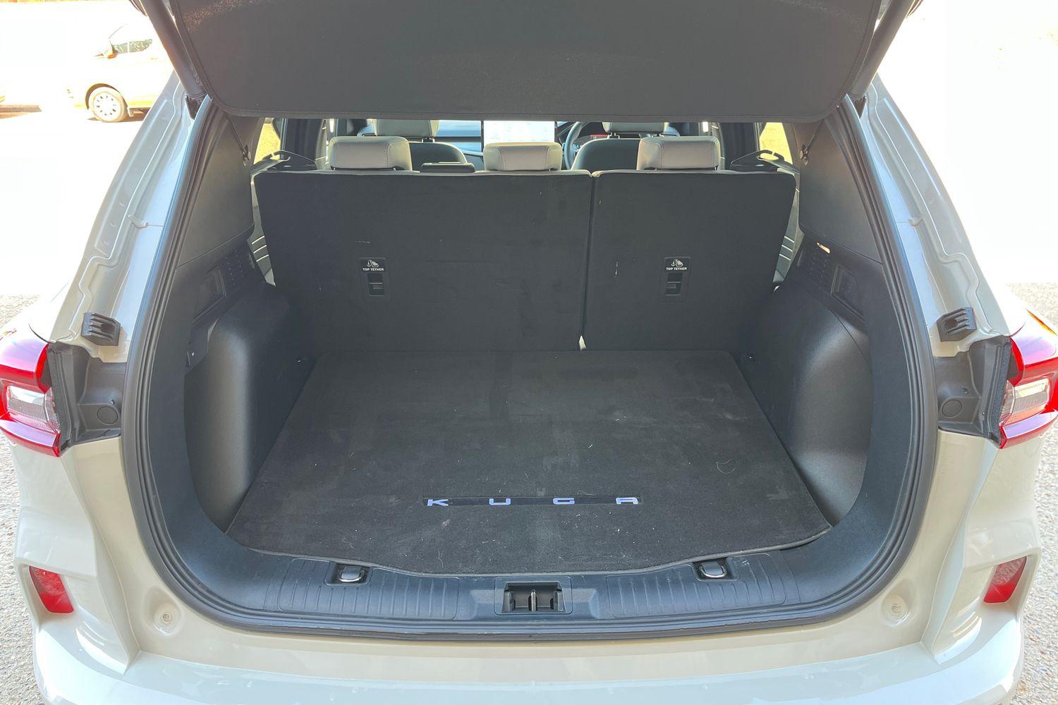 Ford KUGA Photo 20