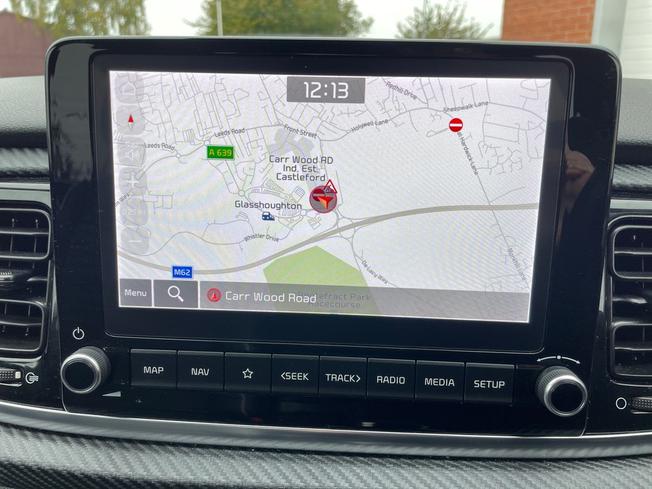 KIA Rio Photo 14