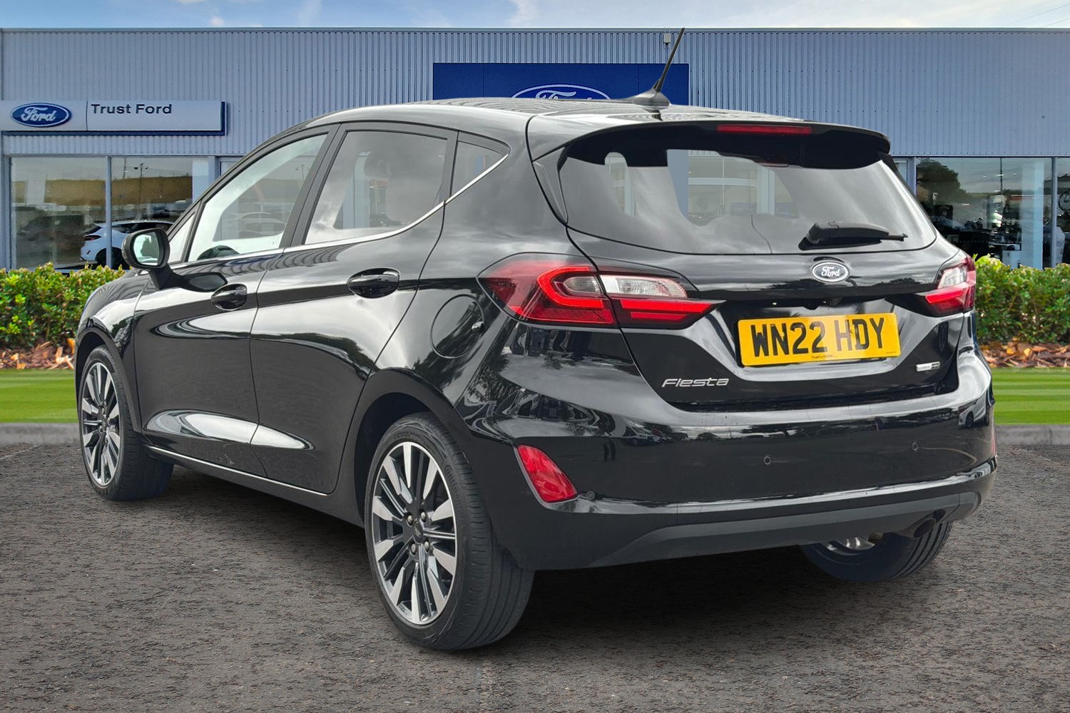 Ford FIESTA Photo 1