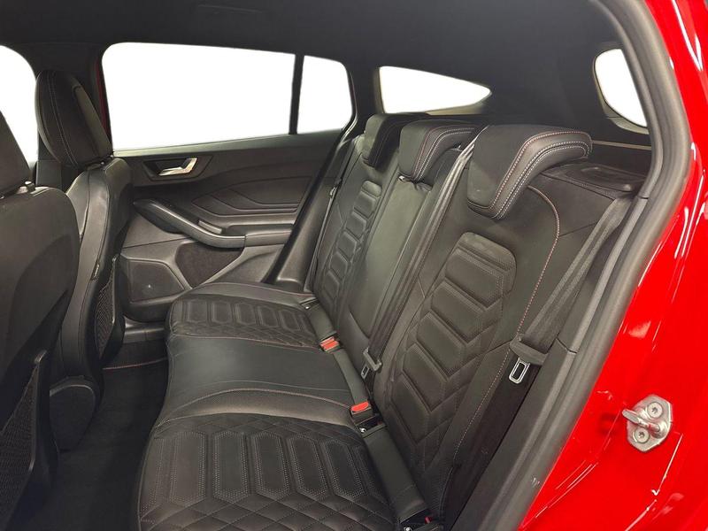 Used Ford Focus GN72OWG 17