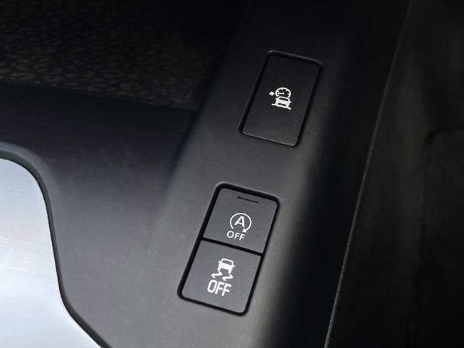 JAGUAR E-PACE Photo 46