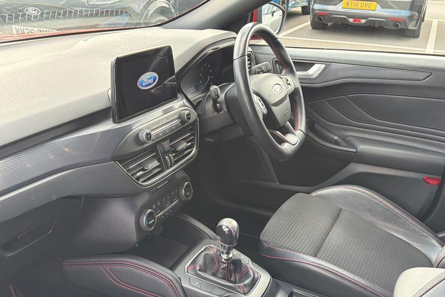 Ford FOCUS Photo autoimg-4822a87c1e173024b42349c4dcd016f205c69e4c.jpg