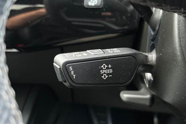 AUDI A4 Photo 34