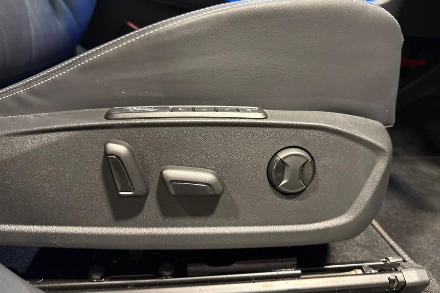 Ford Explorer Photo autoimg-4823fb474a0b7198d2bc66e1b22c629118aaed9d.jpg