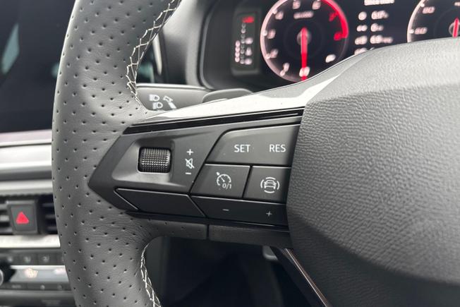 SEAT Arona Photo 16